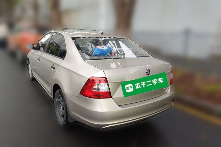 Used Skoda Rapid 2015 1.6L Automatic Enjoyment Selection Model Rear Left 45 Deg