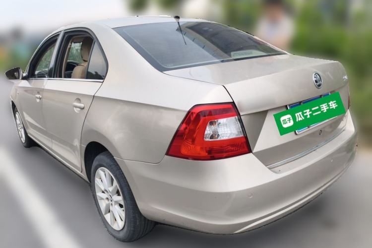 Used Skoda Rapid 2015 1.6L Manual Preferred Model Rear Left 45 Deg