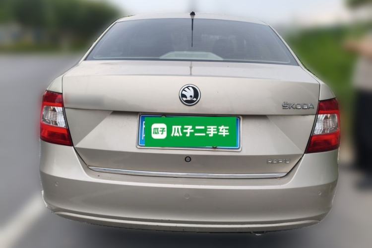 Used Skoda Rapid 2015 1.6L Manual Preferred Model Rear