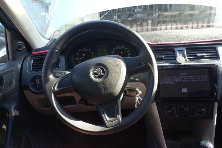 Used Skoda Rapid 2015 1.4L Manual Enjoyment Model Steering Wheel