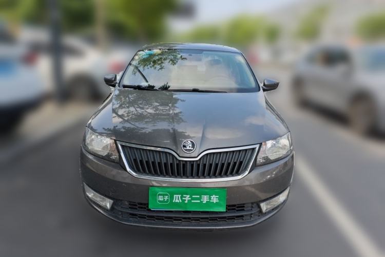 Used Skoda Rapid 2015 1.6L Manual Smart Selection Model Front