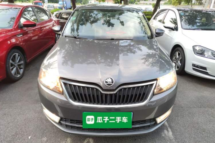 Used Skoda Rapid 2015 1.6L Manual Smart Selection Model Front