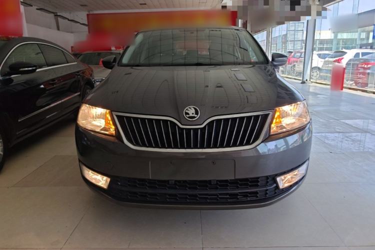 Used Skoda Rapid 2015 1.6L Automatic Preferred Model Front