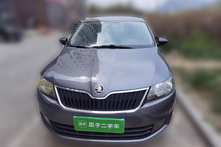 Used Skoda Rapid 2015 1.6L Automatic Enjoyment Selection Model Front