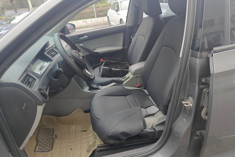 Used Skoda Rapid 2015 1.6L Automatic Smart Selection Model Left Front Seat