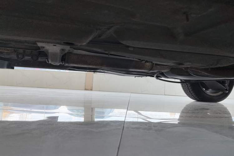 Used Skoda Rapid 2015 1.6L Manual Smart Selection Model Left Side Sill