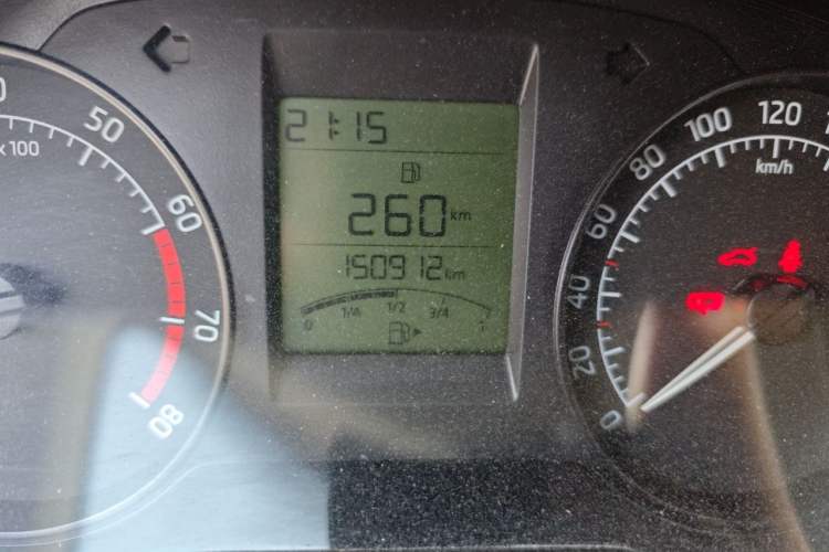 Used Skoda Rapid 2015 1.6L Manual Smart Selection Model Odometer Close Up