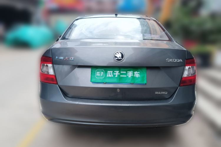 Used Skoda Rapid 2015 1.6L Manual Le Xuan Model Rear