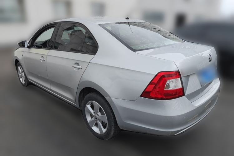 Used Skoda Rapid 2015 1.6L Manual Smart Selection Model Rear Left 45 Deg