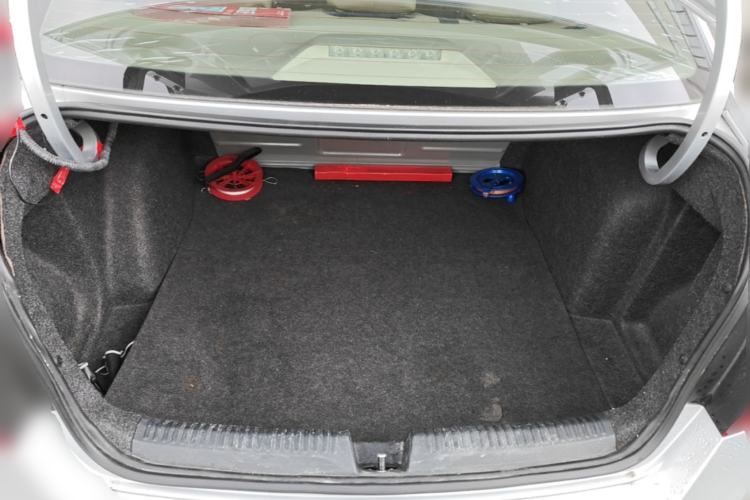 Used Skoda Rapid 2015 1.6L Manual Smart Selection Model Trunk