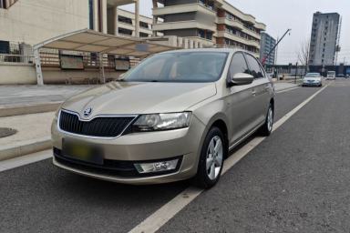 Used Skoda Rapid 2015 1.6L Manual Smart Selection Model