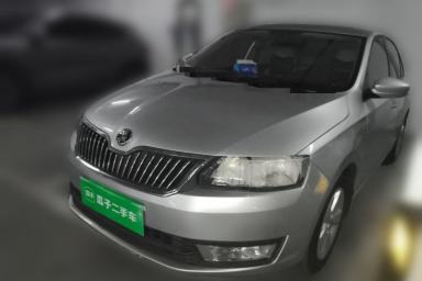 Used Skoda Rapid 2015 1.6L Automatic Smart Selection Model