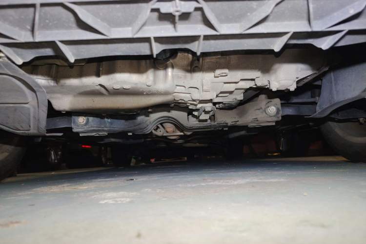Used Skoda Rapid 2015 1.6L Manual Smart Selection Model Chassis Front