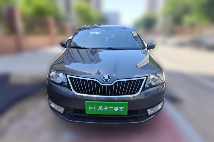 Used Skoda Rapid 2015 1.6L Automatic Preferred Model Front