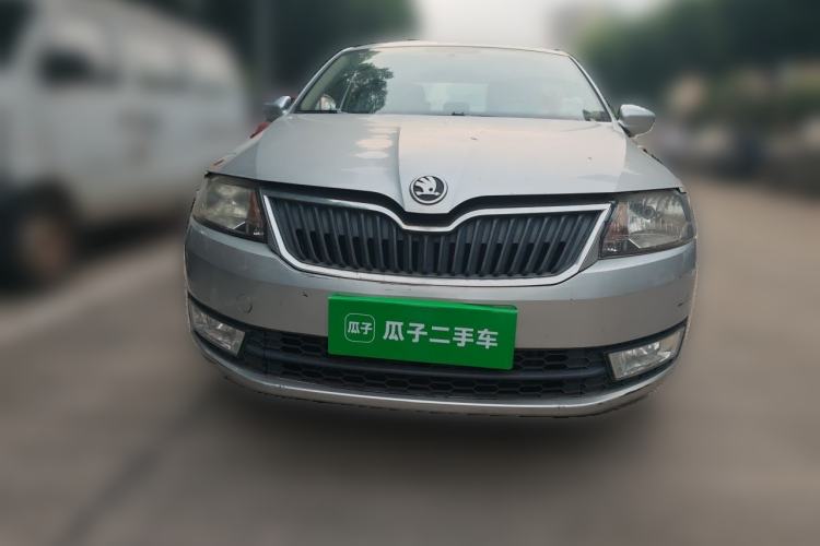 Used Skoda Rapid 2015 1.6L Manual Smart Selection Model Front