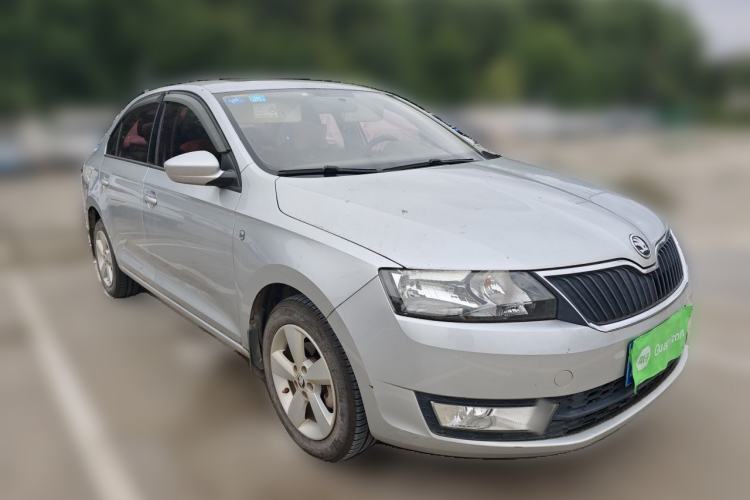 Used Skoda Rapid 2015 1.6L Manual Smart Selection Model Front Right 45 Deg