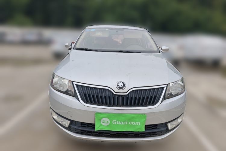 Used Skoda Rapid 2015 1.6L Manual Smart Selection Model Front