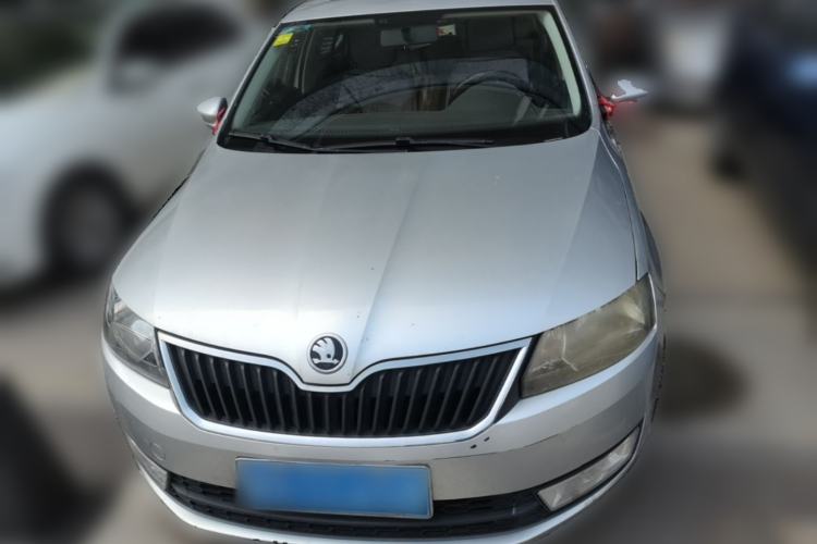 Used Skoda Rapid 2015 1.6L Manual Smart Selection Model Front