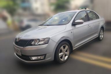 Used Skoda Rapid 2015 1.6L Automatic Smart Selection Model