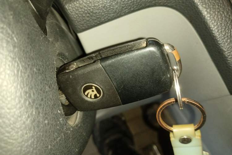 Used Skoda Rapid 2015 1.6L Automatic Smart Selection Model Interior 1