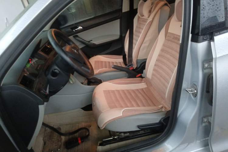 Used Skoda Rapid 2015 1.6L Automatic Smart Selection Model Left Front Seat