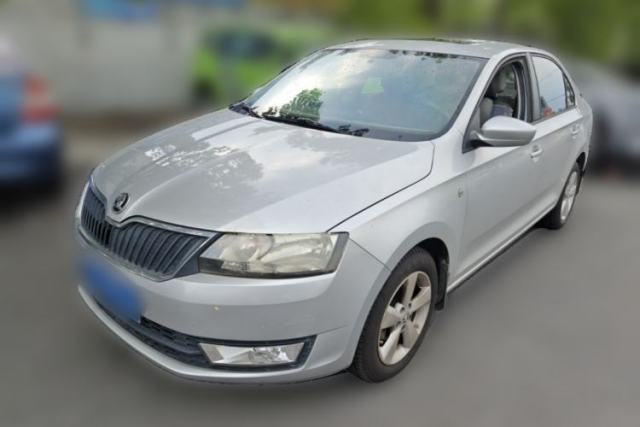 Used Skoda Rapid 2015 1.6L Automatic Smart Selection Model