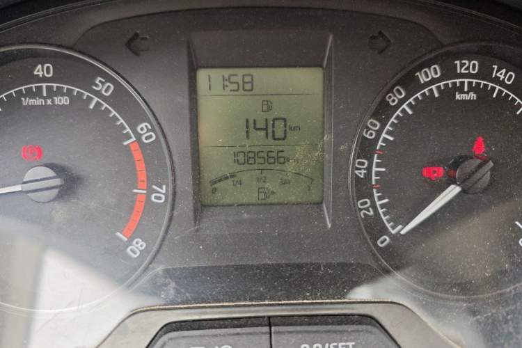 Used Skoda Rapid 2015 1.6L Manual Smart Selection Model Odometer Close Up