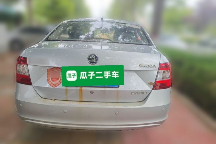 Used Skoda Rapid 2015 1.6L Manual Le Xuan Model Rear