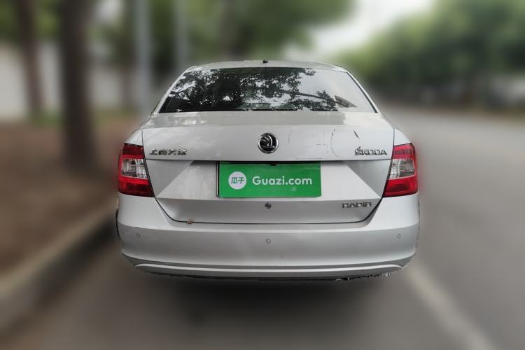 Used Skoda Rapid 2015 1.6L Manual Smart Selection Model Rear