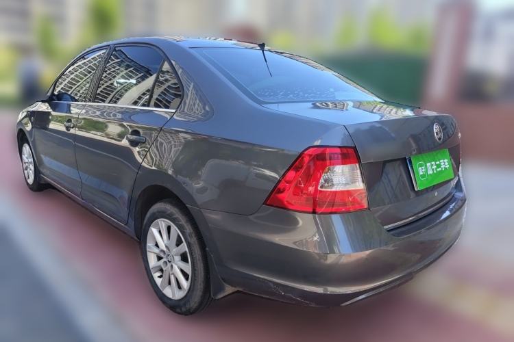 Used Skoda Rapid 2015 1.6L Automatic Preferred Model Rear Left 45 Deg