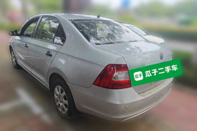 Used Skoda Rapid 2015 1.6L Manual Le Xuan Model Rear Left 45 Deg