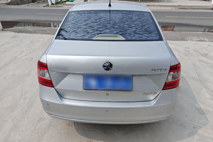 Used Skoda Rapid 2015 1.6L Manual Smart Selection Model Rear