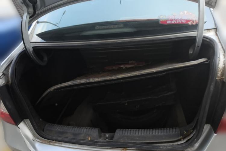 Used Skoda Rapid 2015 1.6L Manual Smart Selection Model Trunk