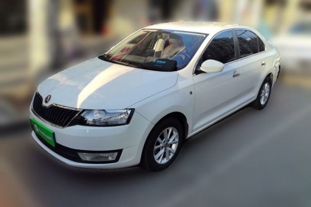 Used Skoda Rapid 2015 1.4L Manual Enjoyment Model