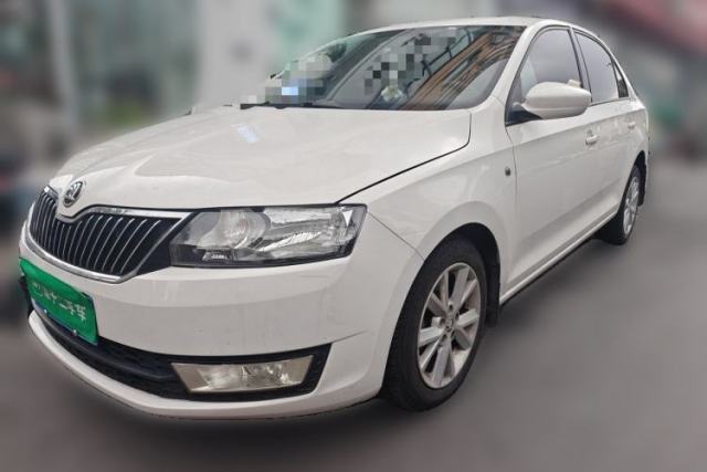 Skoda Rapid 2015 1.6L Automatic Smart Selection Model usado