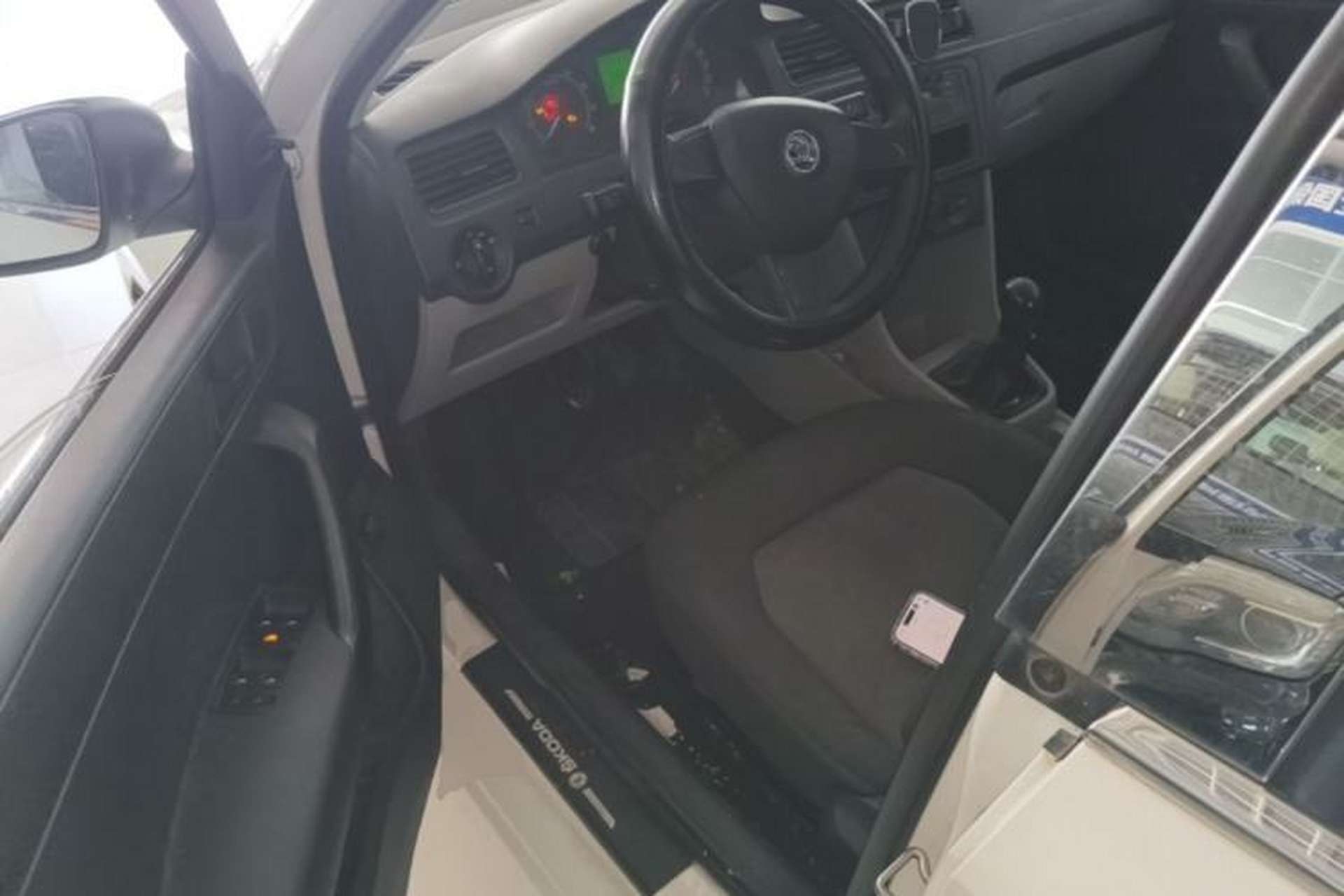 Used Skoda Rapid 2015 1.4L Manual Enjoyment Model Driver Seat