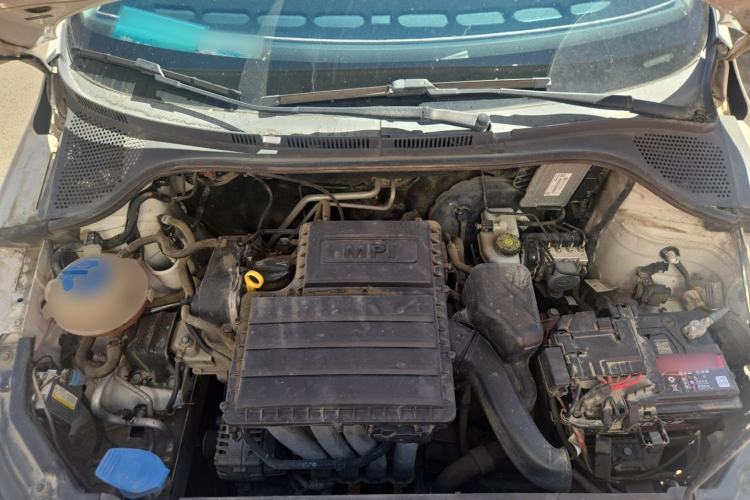 Used Skoda Rapid 2015 1.6L Automatic Smart Selection Model Engine Bay