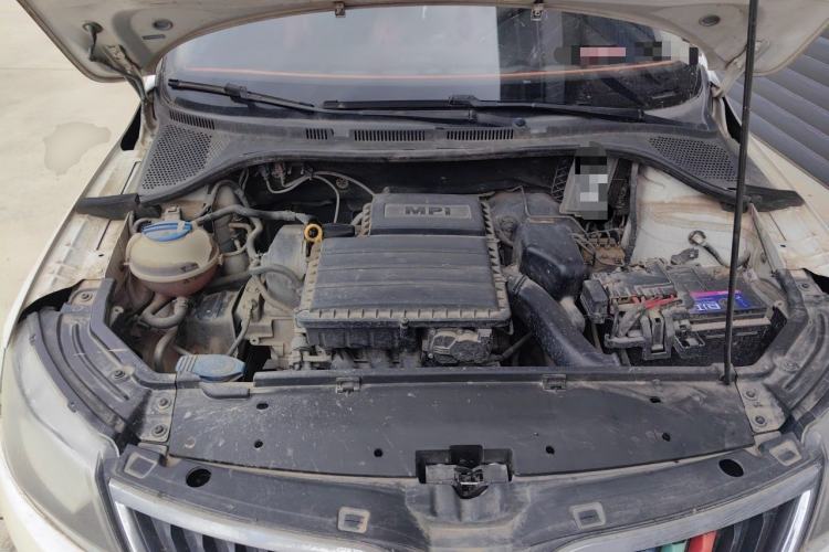 Used Skoda Rapid 2015 1.4L Manual Enjoyment Model Engine Bay