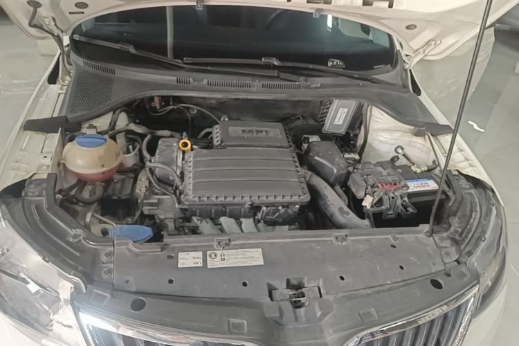 Used Skoda Rapid 2015 1.6L Manual Smart Selection Model Engine Bay