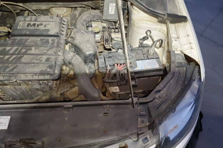 Used Skoda Rapid 2015 1.4L Manual Enjoyment Model Engine Bay Left