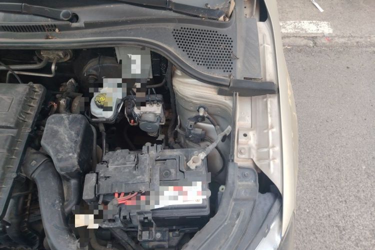 Used Skoda Rapid 2015 1.4L Manual Enjoyment Model Engine Bay Left