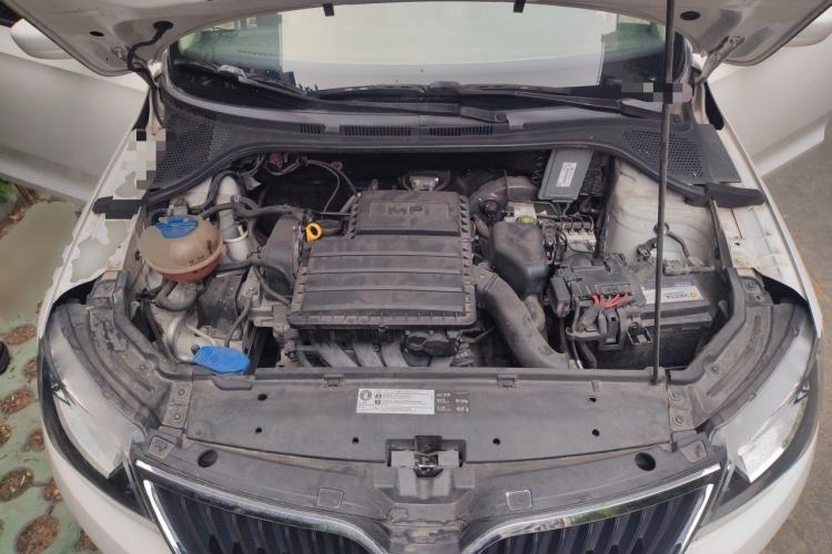 Used Skoda Rapid 2015 1.6L Manual Smart Selection Model Engine Bay