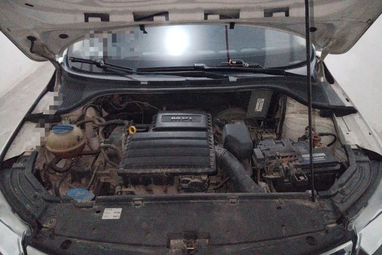 Used Skoda Rapid 2015 1.6L Manual Smart Selection Model Engine Bay