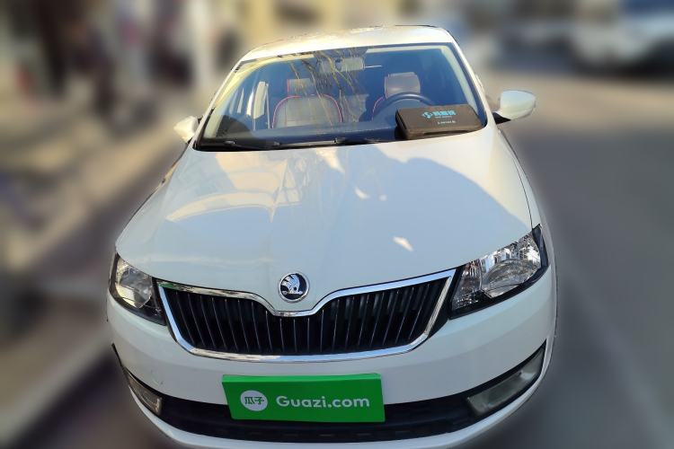 Used Skoda Rapid 2015 1.4L Manual Enjoyment Model Front
