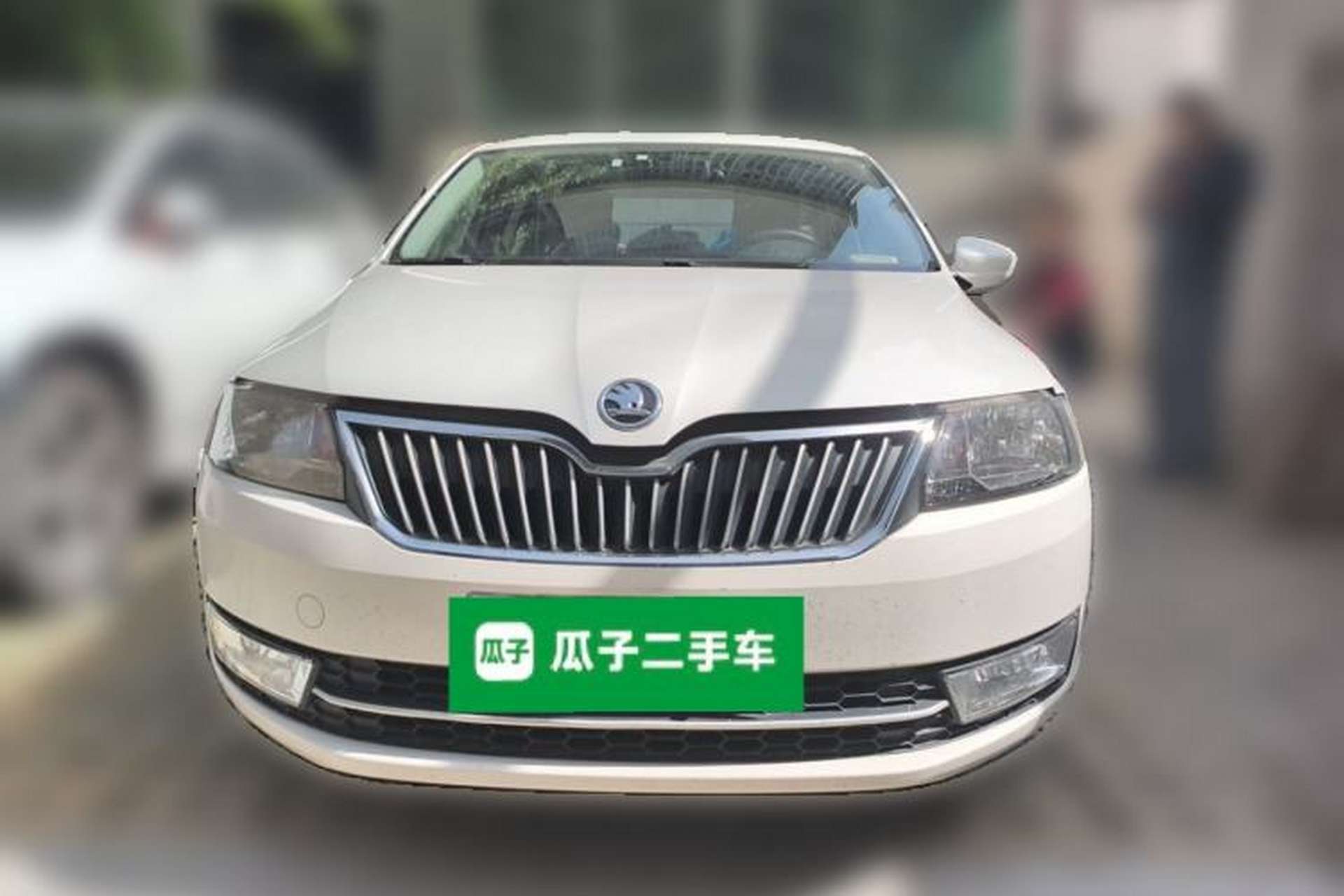 Used Skoda Rapid 2015 1.6L Automatic Smart Selection Model Front