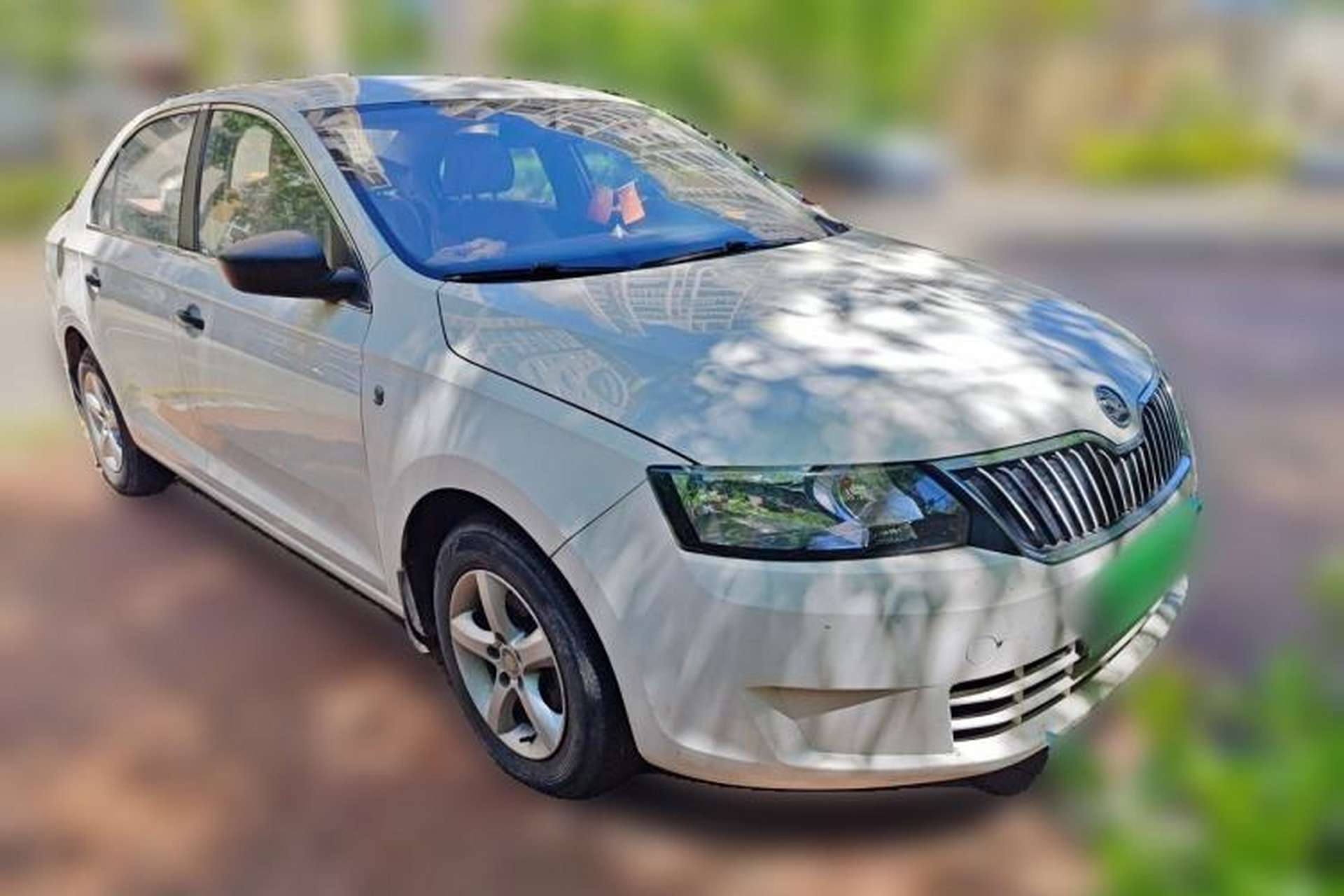 Used Skoda Rapid 2015 1.4L Manual Enjoyment Model Front Right 45 Deg
