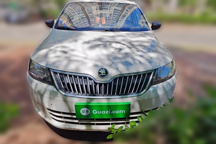 Used Skoda Rapid 2015 1.4L Manual Enjoyment Model Front