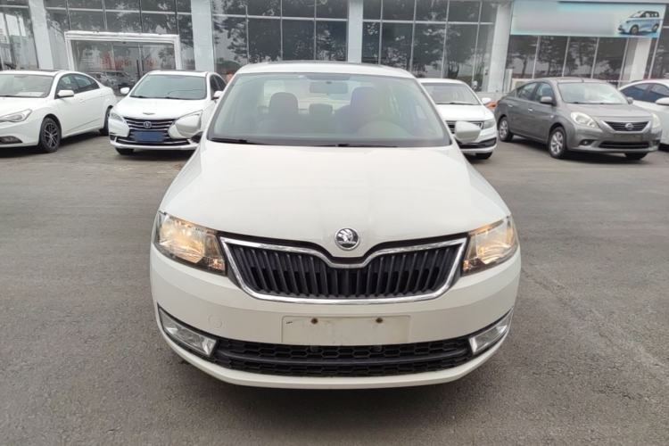 Used Skoda Rapid 2015 1.6L Manual Smart Selection Model Front