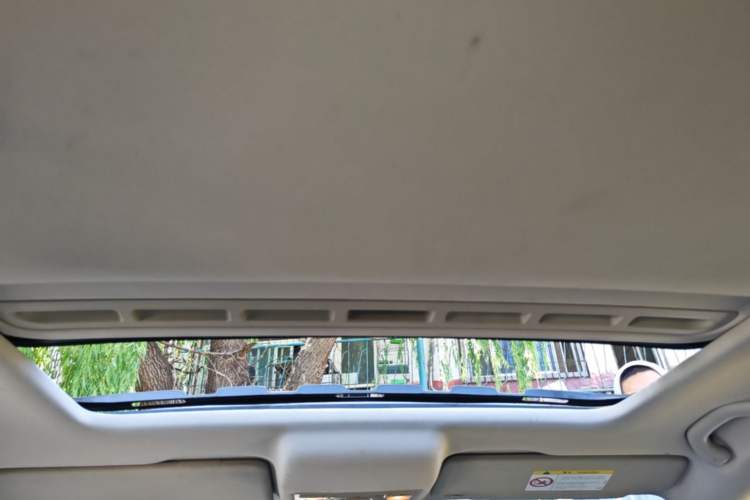 Used Skoda Rapid 2015 1.6L Manual Smart Selection Model Headliner