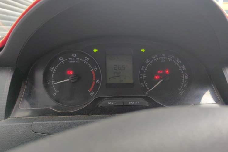 Used Skoda Rapid 2015 1.4L Manual Enjoyment Model Instrument Cluster